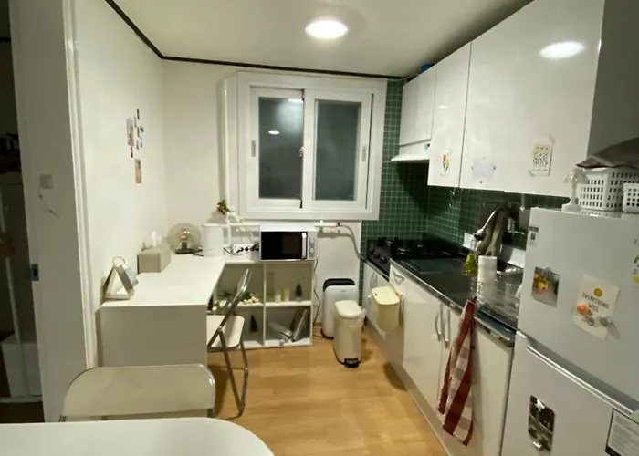 Yongsan - 2 Bedrooms - Hannam - 5min Hangangjin - 10min Itaewon Seoul